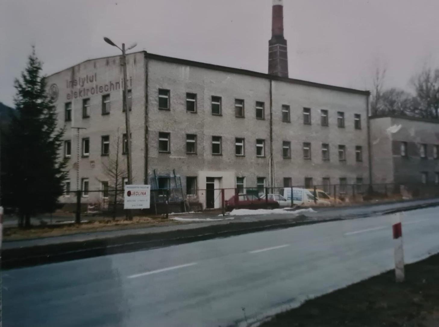 Noclegi Stara Fabryka Jedlina-Zdroj Luaran gambar